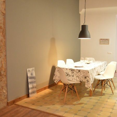 Tarragona Suites Mediona Exteriör bild