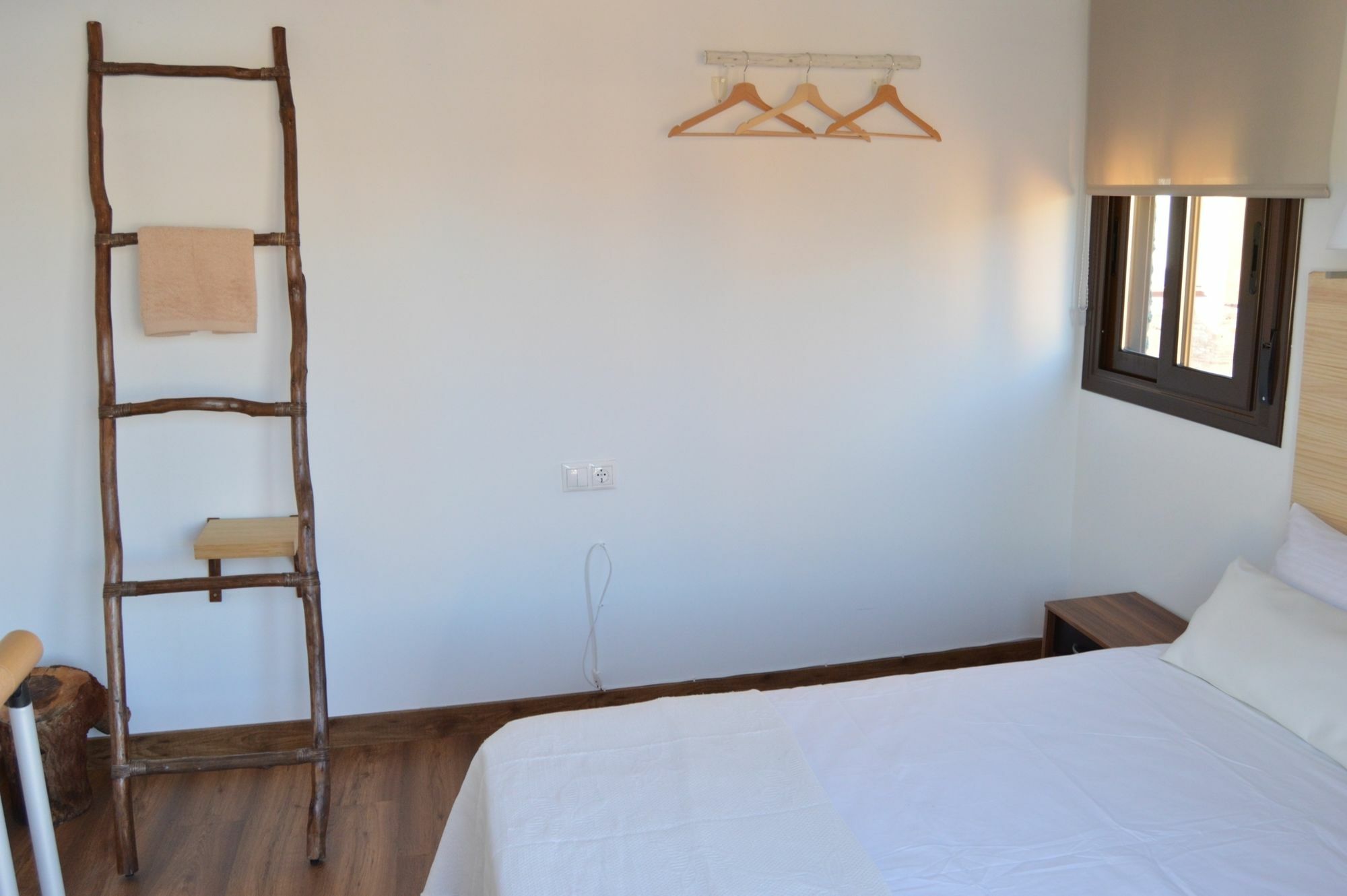 Tarragona Suites Mediona Exteriör bild